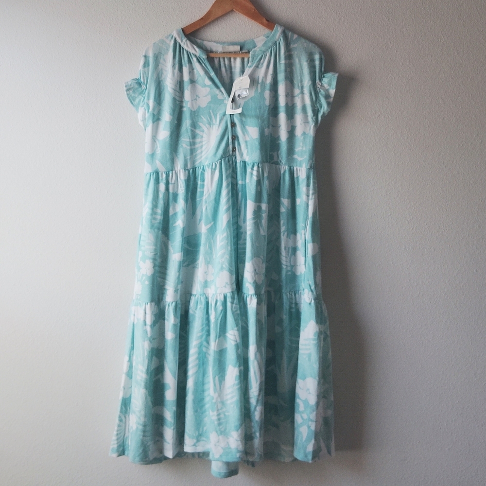 Wonderly Blue and White Floral Midi Dress